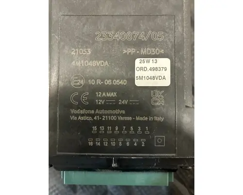 VOLVO TRUCK VNL Electrical Parts, Misc.