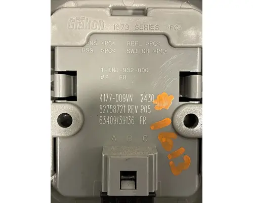 VOLVO TRUCK VNL Electrical Parts, Misc.