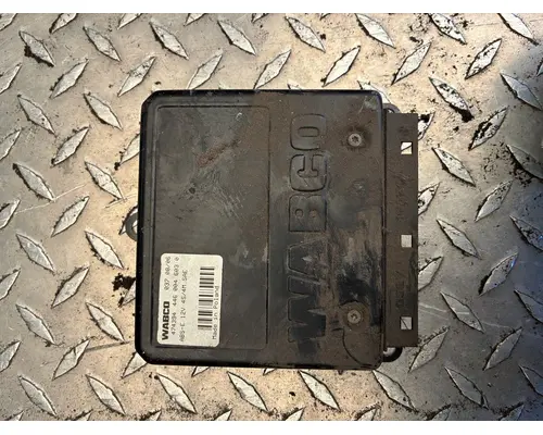 VOLVO TRUCK VNL Electrical Parts, Misc.