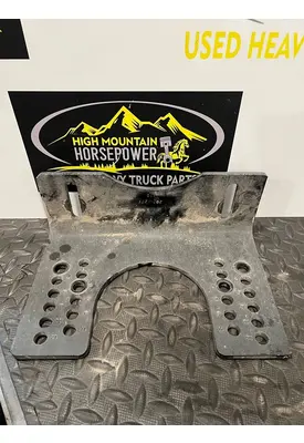 VOLVO TRUCK VNL Engine Mounts