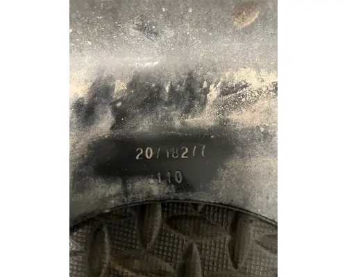 VOLVO TRUCK VNL Engine Mounts