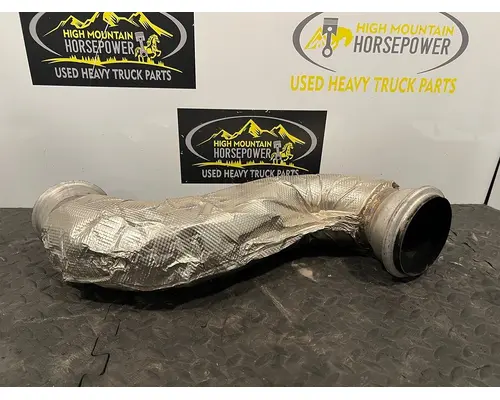 VOLVO TRUCK VNL Exhaust Pipe
