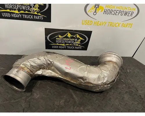 VOLVO TRUCK VNL Exhaust Pipe