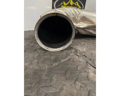 VOLVO TRUCK VNL Exhaust Pipe