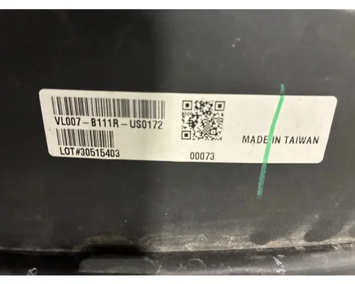 VOLVO TRUCK VNL Headlamp Assembly