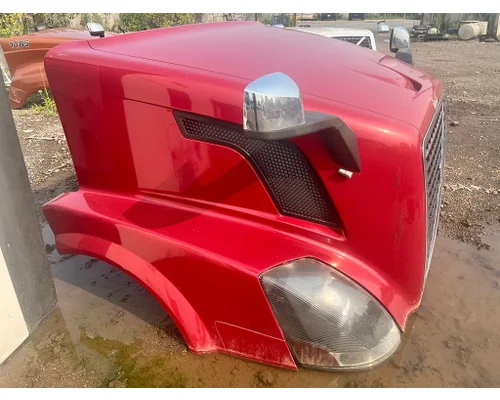VOLVO TRUCK VNL Hood