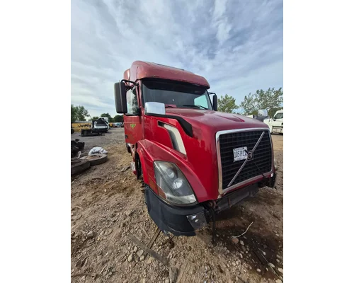 VOLVO TRUCK VNL Hood