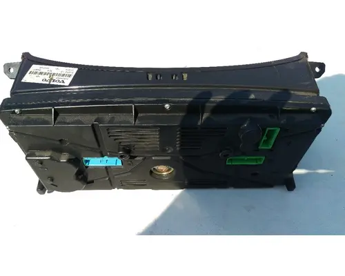 VOLVO TRUCK VNL Instrument Cluster