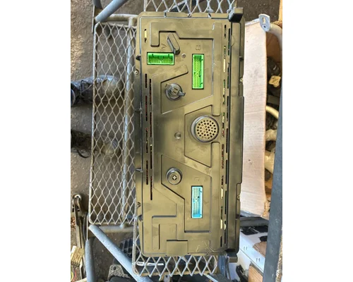 VOLVO TRUCK VNL Instrument Cluster
