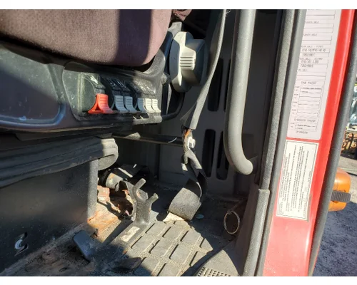 VOLVO TRUCK VNL Seat Belt