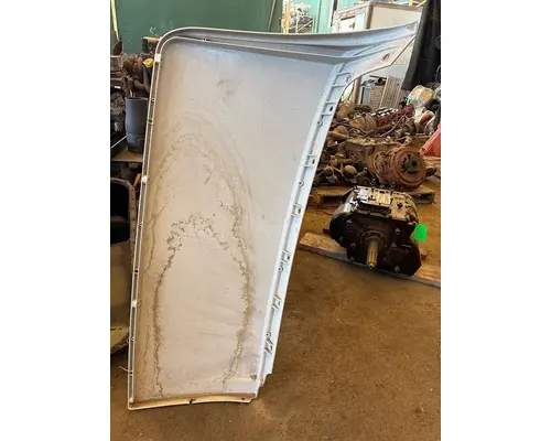 VOLVO TRUCK VNL Side Fairing