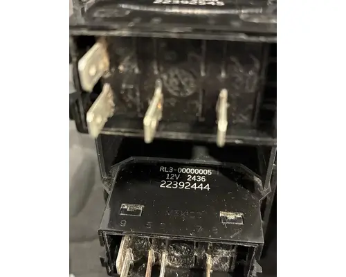 VOLVO TRUCK VNL Switch, misc 