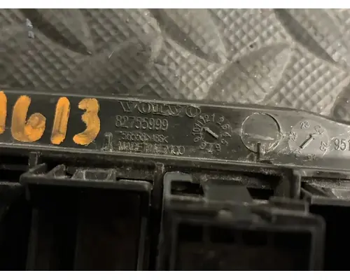 VOLVO TRUCK VNL Switch, misc 