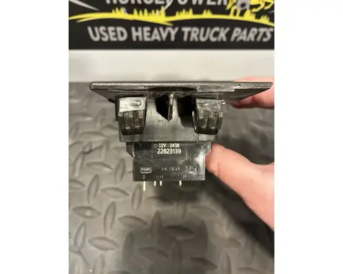 VOLVO TRUCK VNL Switch, misc 