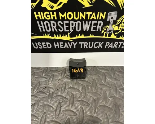 VOLVO TRUCK VNL Switch, misc 