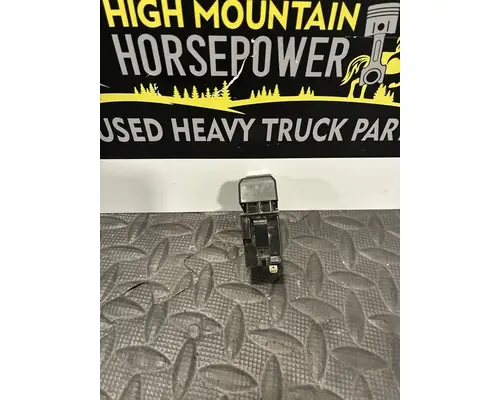 VOLVO TRUCK VNL Switch, misc 