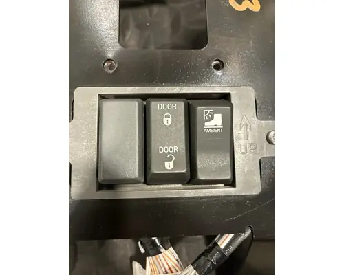 VOLVO TRUCK VNL Switch, misc 