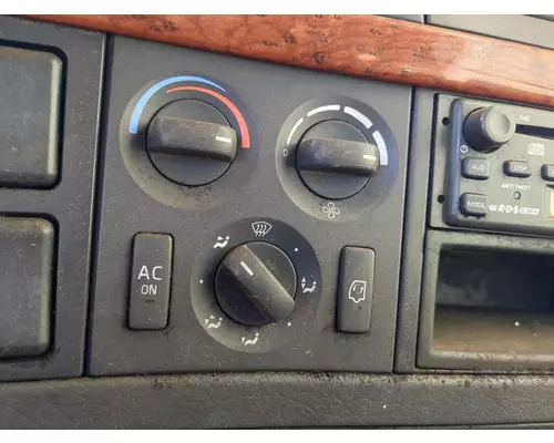 VOLVO TRUCK VNL Temperature Control