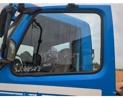 VOLVO TRUCK VNM Door Glass, Front