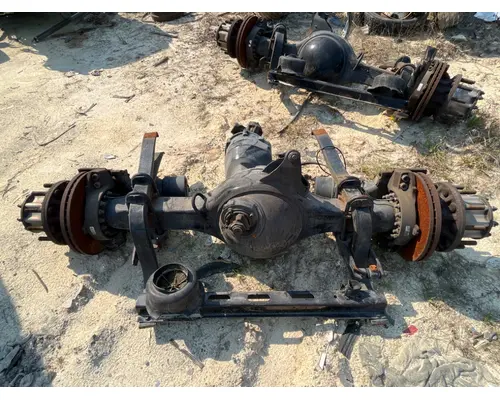 VOLVO TRUCK VNR Axle Housing (Front)