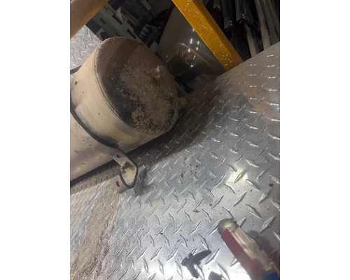 VOLVO TRUCK WIA Air Tank