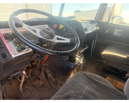 VOLVO TRUCK WIA Cab