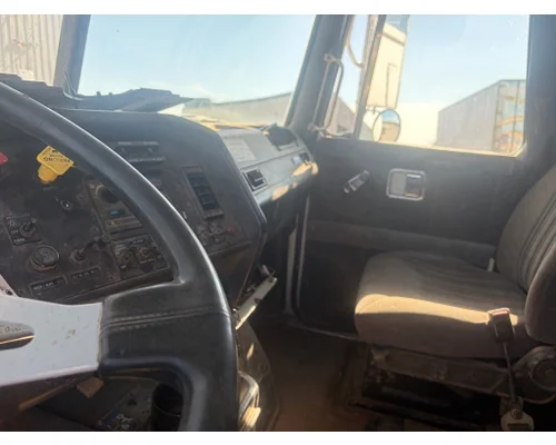 VOLVO TRUCK WIA Cab