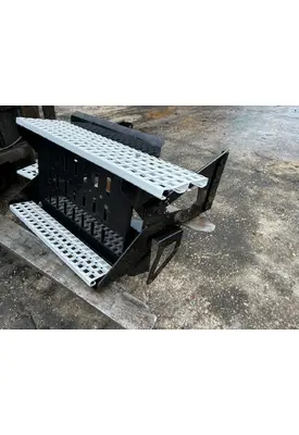 VOLVO TRUCK  Body Parts, Misc.