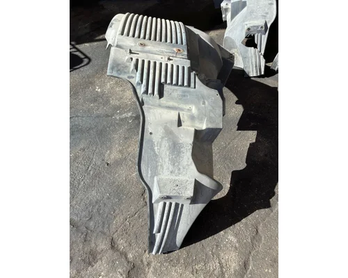 VOLVO TRUCK  Fender