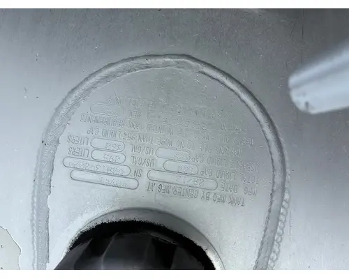 VOLVO TRUCK  Fuel Tank