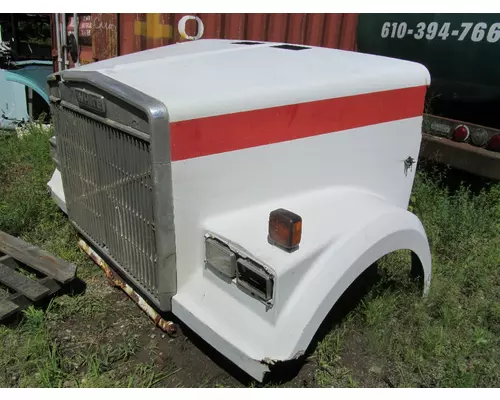 VOLVO/WHITE WCL Hood