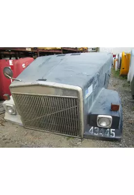 VOLVO/WHITE WCL Hood