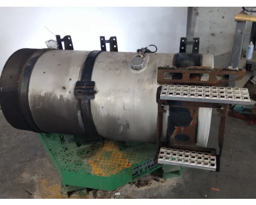VOLVO 115-124 GALLON FUEL TANK