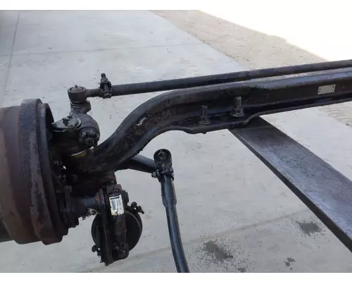 VOLVO 12500 Fr Axle Beam (2WD)