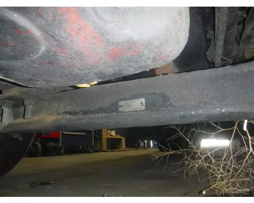 VOLVO 12500 Fr Axle Beam (2WD)