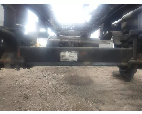 VOLVO 12500 Fr Axle Beam (2WD)