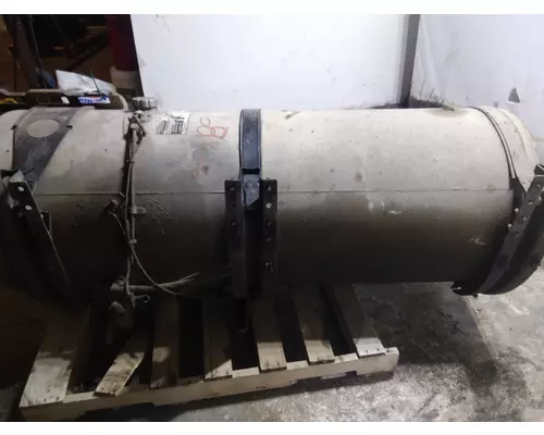 VOLVO 145-154 GALLON FUEL TANK