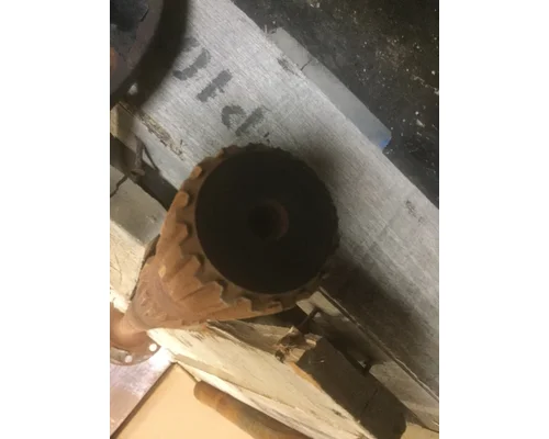 VOLVO 1524263 AXLE SHAFT