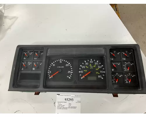 VOLVO 20410705-P01 Instrument Cluster