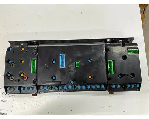 VOLVO 20410705-P01 Instrument Cluster