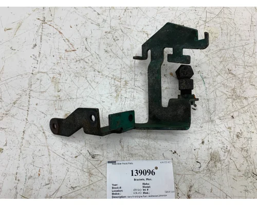 VOLVO 20541584 Brackets, Misc.