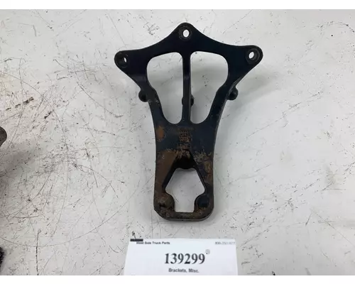 VOLVO 20589851 Brackets, Misc.