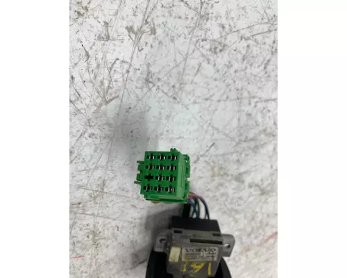 VOLVO 20700930 Column Switch