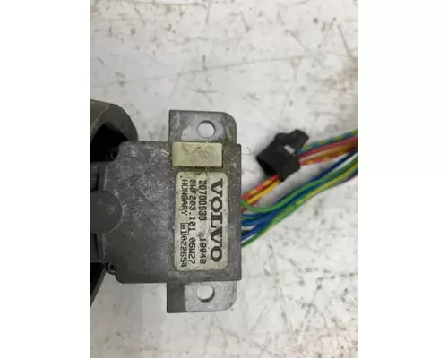 VOLVO 20700930 Column Switch