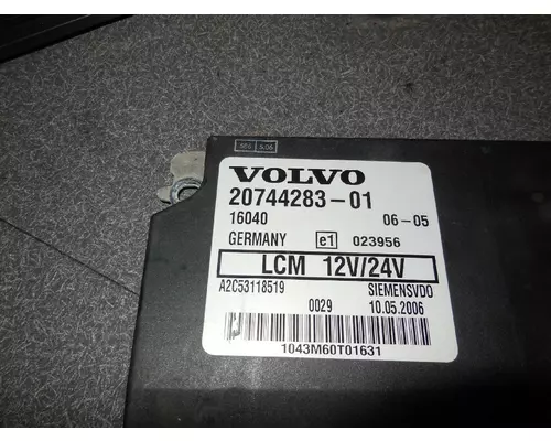 VOLVO 20744283-01 Electronic Chassis Control Modules