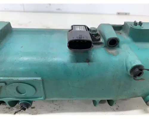 VOLVO 20898978 Intake Manifold