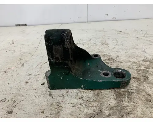 VOLVO 20908879 Engine Mounts