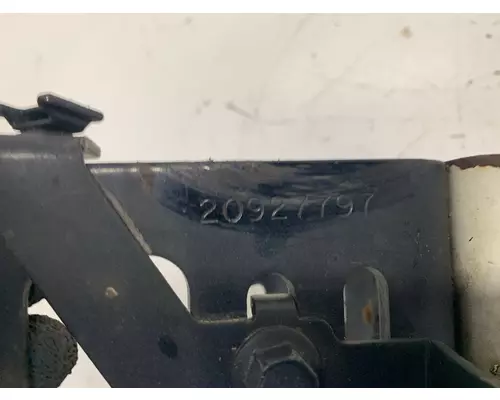 VOLVO 20927797 Bumper Bracket, Front