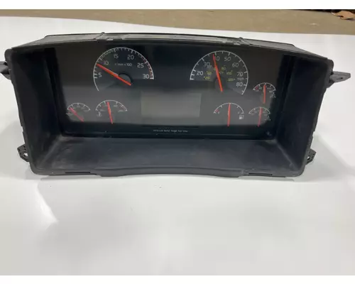 VOLVO 21014196-P01 Instrument Cluster