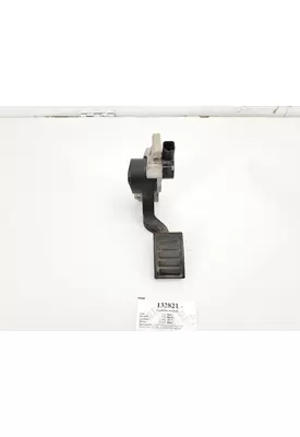 VOLVO 21116877 Fuel Pedal Assembly